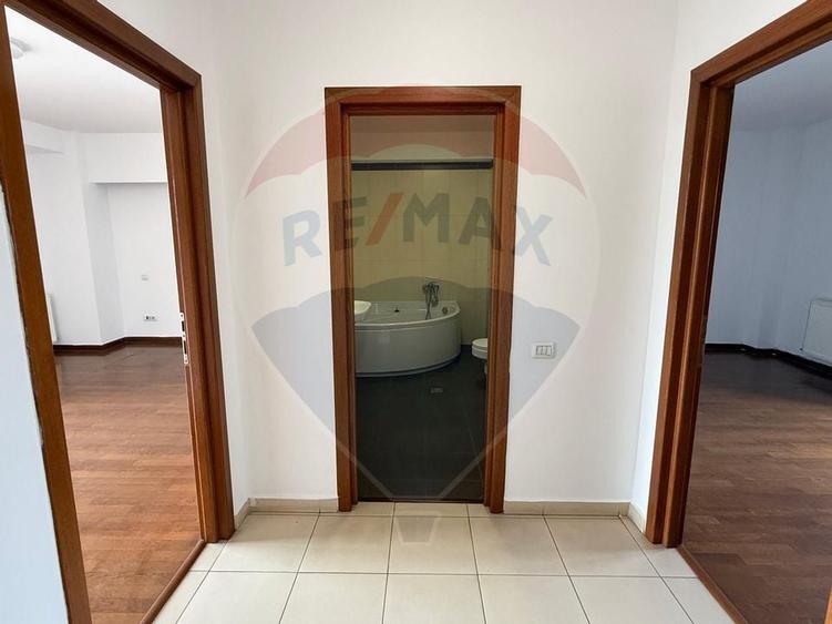 INCHIRIERE Apartament cu 3 camere in zona Baneasa - 8