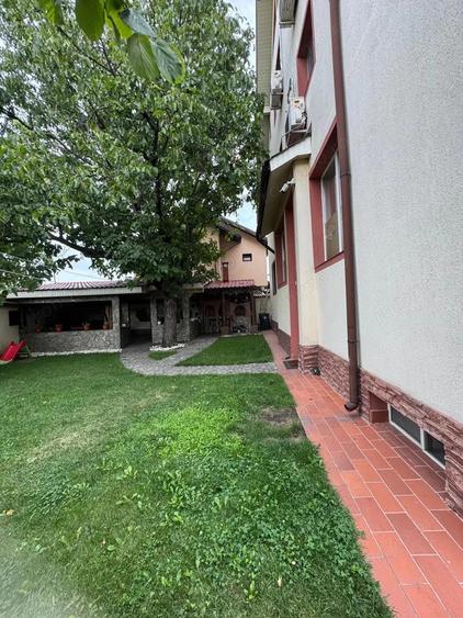 Cladire zona centrala, strada Jiului, Targu-Jiu - 16