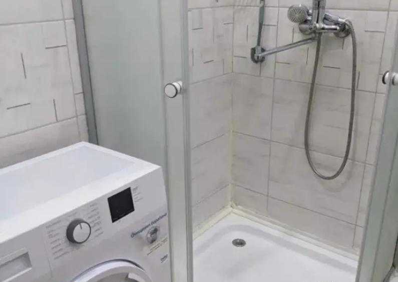 2 Camere zona Titan - 6