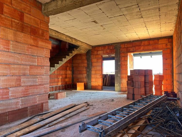 Duplex, 4 camere, 312mp teren, 95mp utili -  Sacalaz - 1