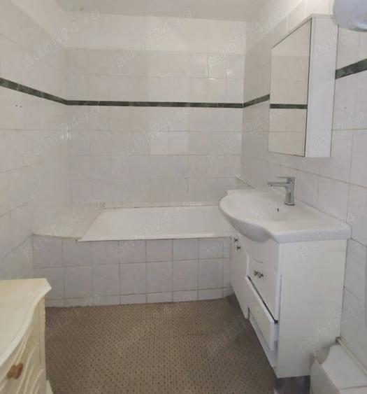 Apartament cu 2 camere decomandat în Bucur Obor