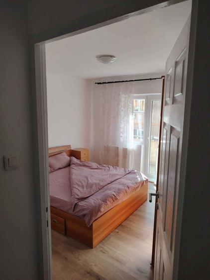 Apartement renovat, mobilat si utilat - 3 camere, 3 balcoane, 2 bai 96m in zona Lunca-Politie - 7