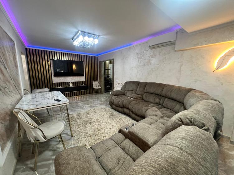 Tomis Nord apartament 3 camere semidecomandat termen scurt - 1