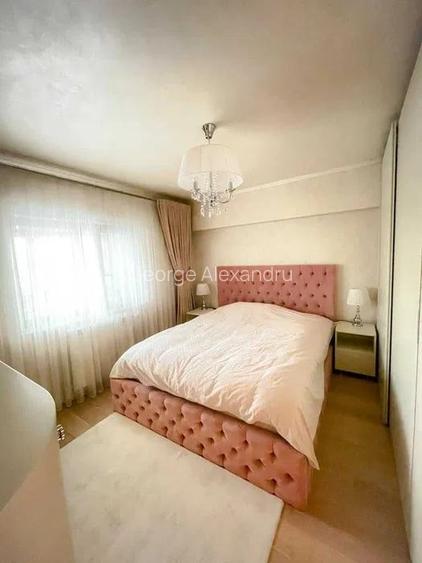 Unirii- Calarasilor- MAtei Basarab 3 camere LUX