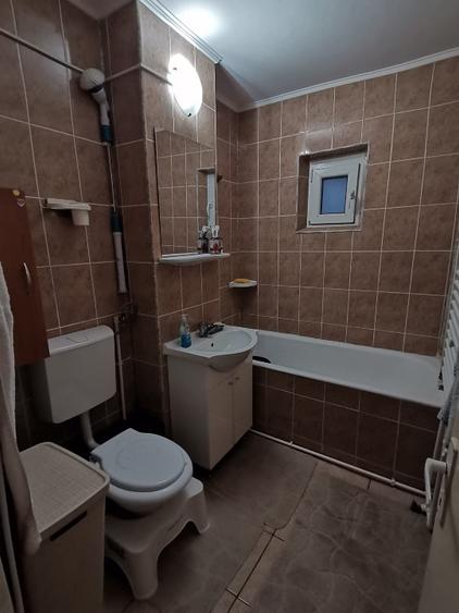 Inchiriez apartament - 12