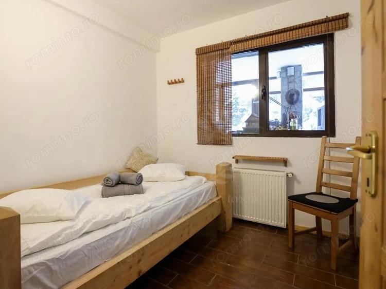 CASA DE VACANTA//PENSIUNE// AZUGA - 9