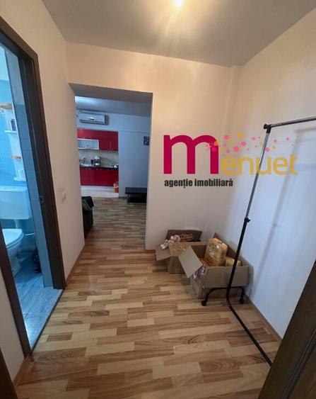 Apartament 2 camere,zona Centrala,etaj 2 - 9