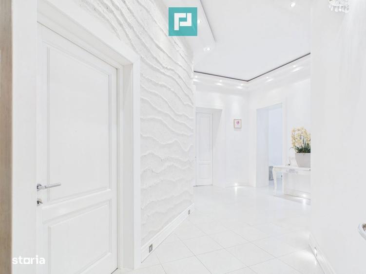 Apartament deosebit in cladire istorica central - 17