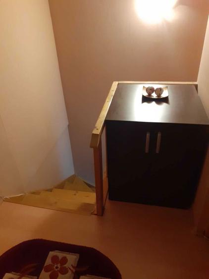 Apartament mansarda cu scara interioara - 1
