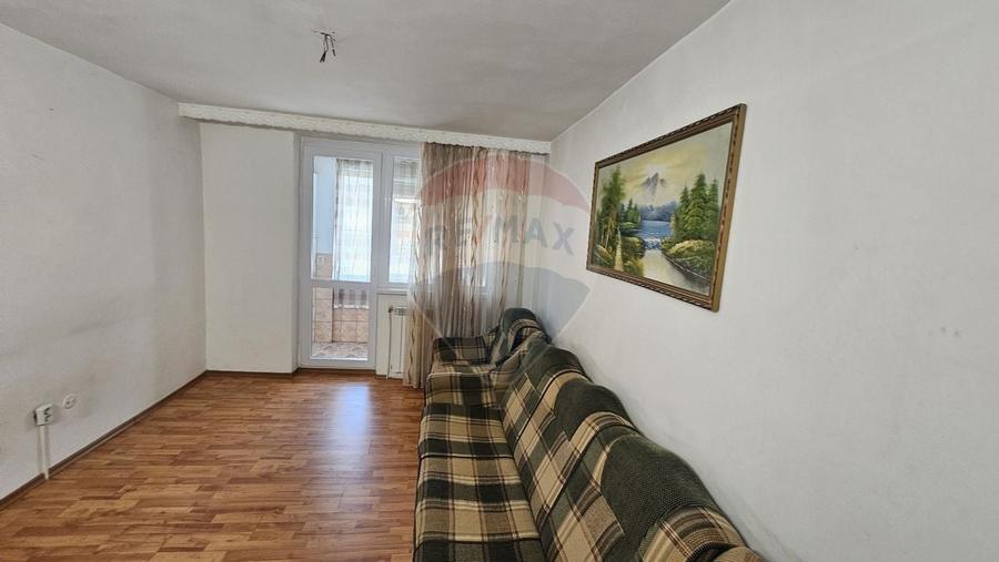 Apartament 3 camere de vânzare – Zona 1 Decembrie, Piatra Neamț - 4