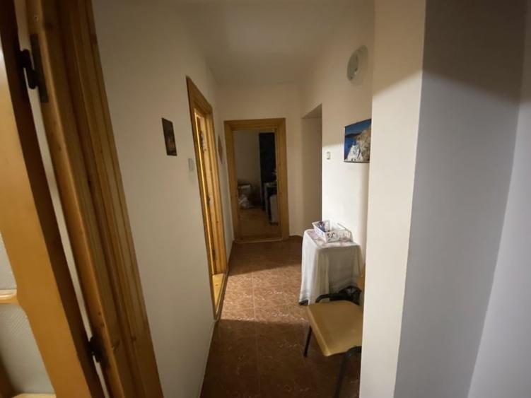 Apartament  2 camere Zona Capela Militară - etaj 6/10 - 56 mp - 6