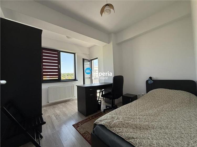 Inchiriez apartament 3 camere, open space, Zona Centru - Palas - 4