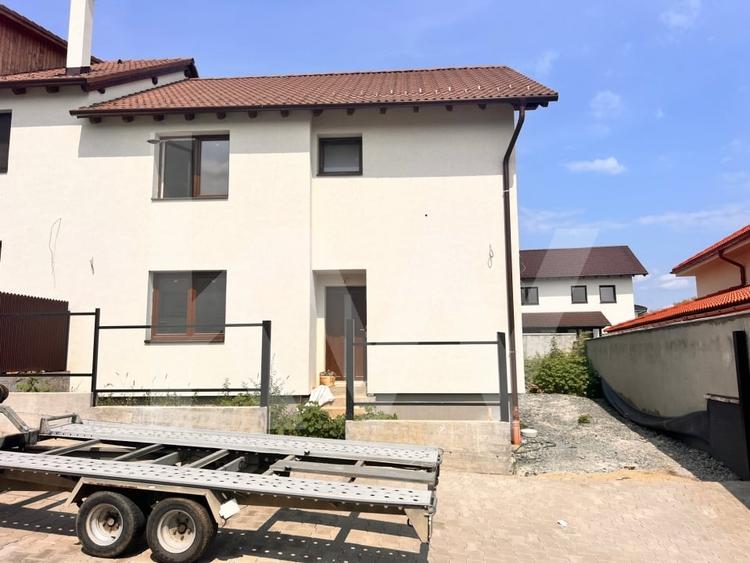 De vanzare casa tip duplex cu terasa, curte si anexa in Selimbar, Sibiu - 11