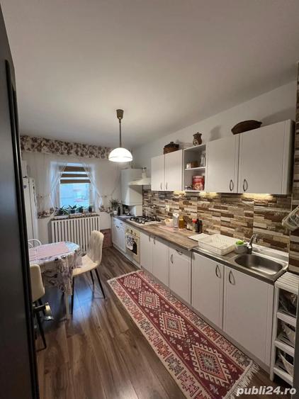 PROPRIETAR Vand apartament 3 camere - 2