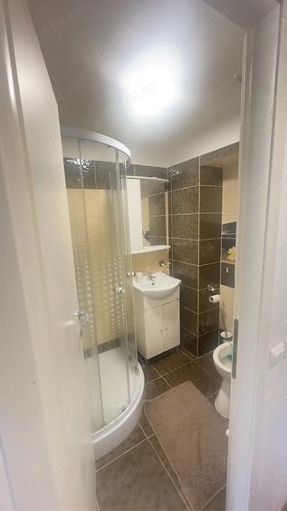 Proprietar inchiriez garsoniera - 2