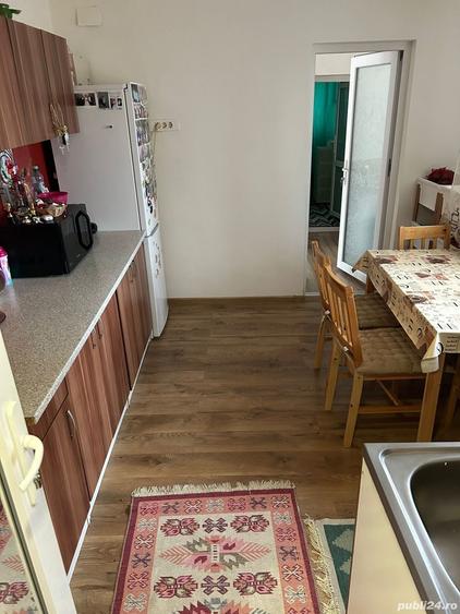 Apartament cu 3 camere decomandat în Letca Nouă