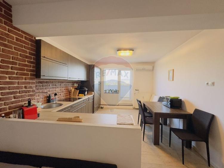 Apartament cu 3 camere + terasa inchisa (camera)  zona Decebal/Dacia - 15