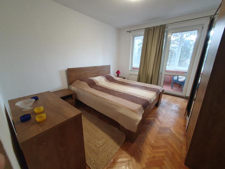 Bd. Victoriei, 2 camere, etaj 1, 130000 euro - 4
