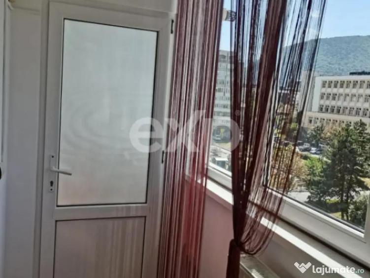 Garsoniera de inchiriat Zona Grivi?ei, Bra?ov | 360 - 9