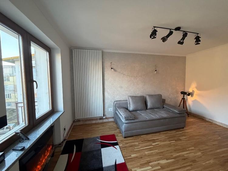 Studio la poalele Cetatii Devei - 2