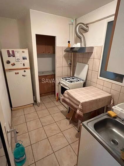 Particular inchiriez apartament 2 camere metrou Eroii Revolutiei exclus agentii