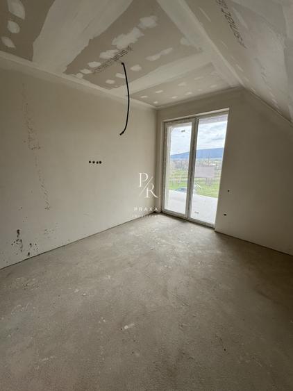 Casa individuala, 4 camere, teren 800 mp, panouri fotovoltaice 6kw, zona Gilau! - 4