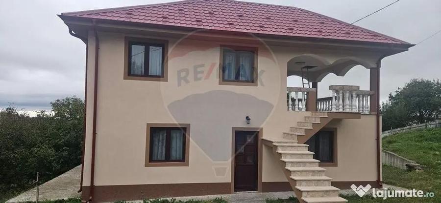 Casa cu 6 camere de vanzare in zona de munte - 13