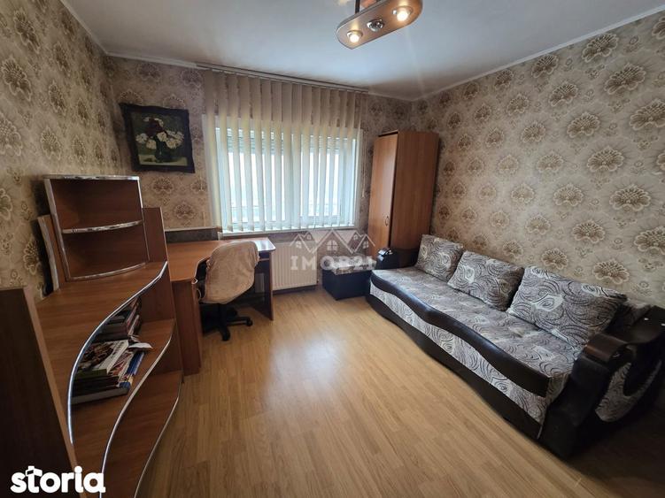 Vanzare apartament 4 camere, cu vedere panoramica, in zona Eroilor Plo - 7