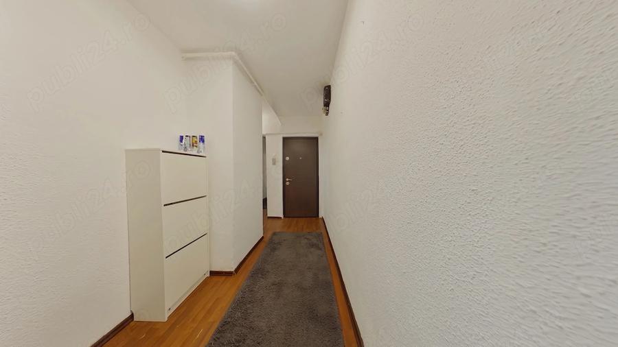 Apartament cu 3 camere decomandat în Bartolomeu