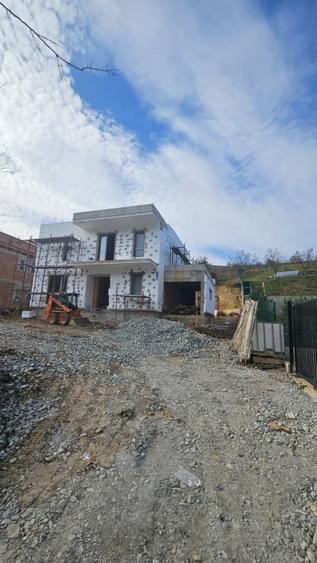 Casa individuala, 140mp utili, garaj, teren 588mp, Roata Faget - 7