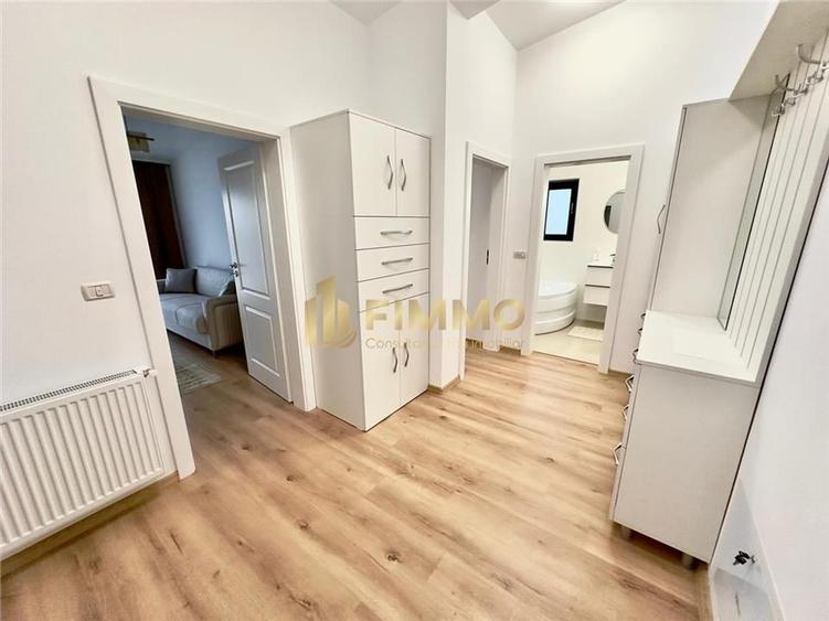 Ap 3 camere | Gata de mutare imediata | La 5 min de oras | ID : 1494 - 7