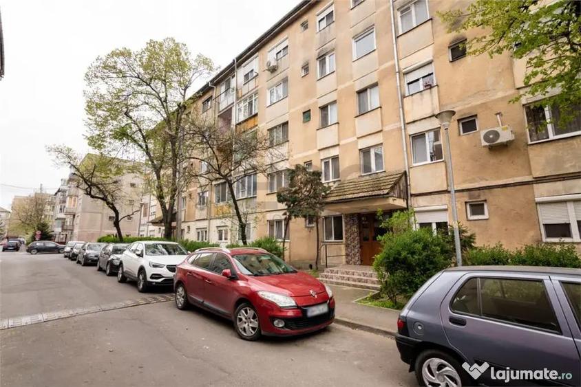 RECO . APARTAMENT 3 CAMERE IOSIA-NORD - 12