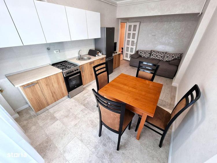 Apartament de Inchiriat 2Camere Copou Royal Town Etaj 1 Comision 250 E - 2