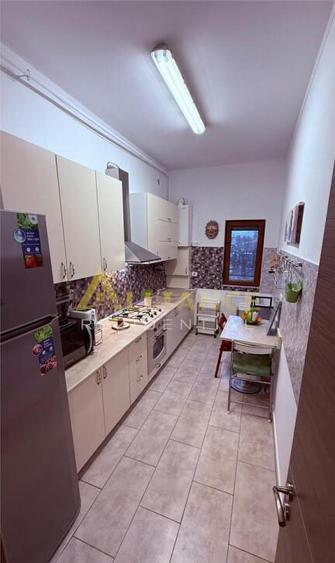 Apartament 3 camere de inchiriat - 15