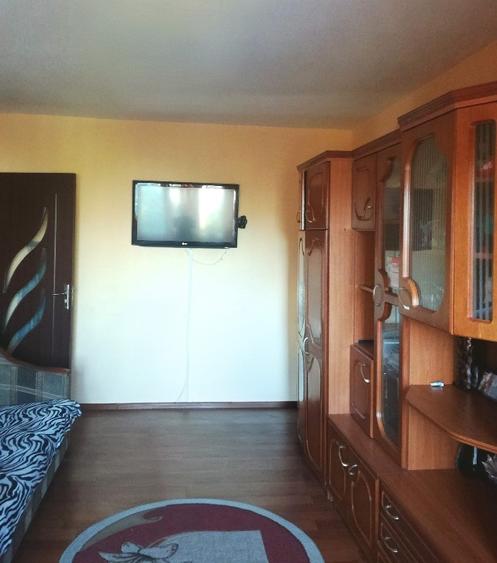Apt.2 cam.dec Siderurgistilor Vest +boxă parter - 4