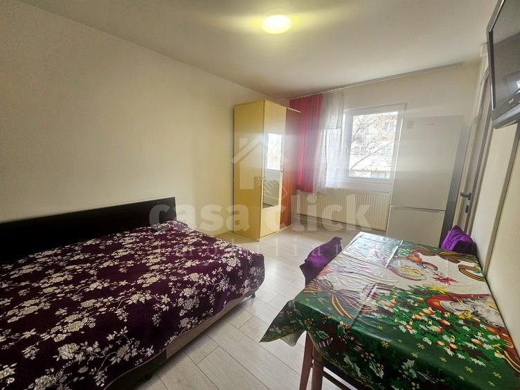 Apartament 1 cameră Micro 38, mobilat, centrală, etaj 2 - 1