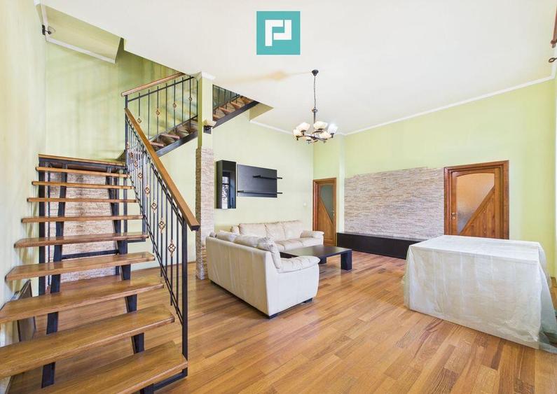 Apartament pe 3 niveluri - ultracentral, Arad - 2