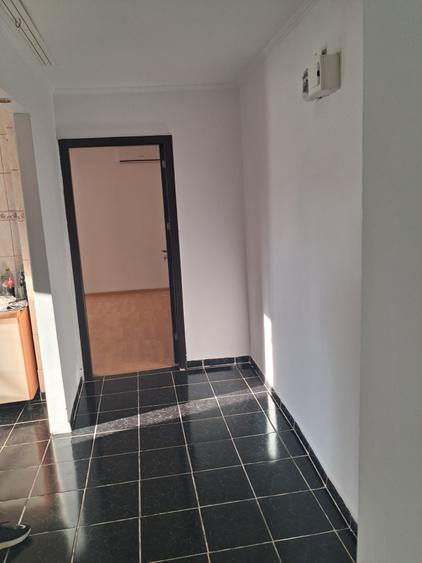 Vanzare Apartament 2 Camere Decomandat Crangasi - 8