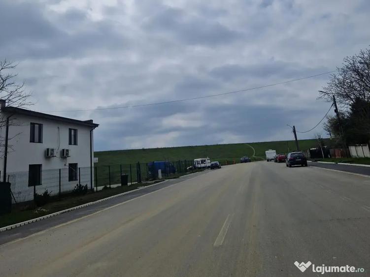 Teren intravilan Cornetu - 2