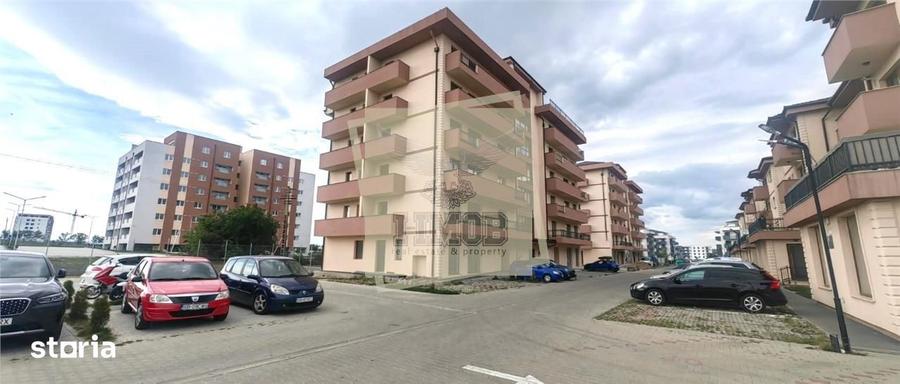 Apartament cu 3 camere, mobilat în Central