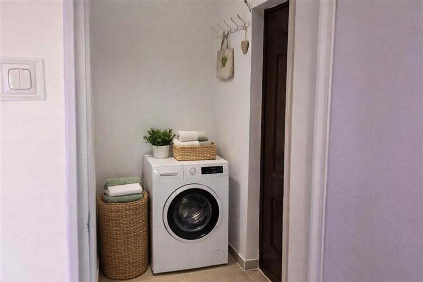 Prima inchiriere! Garsoniera cu balcon, parcare, vedere spre munte, Bartolomeu, - 4