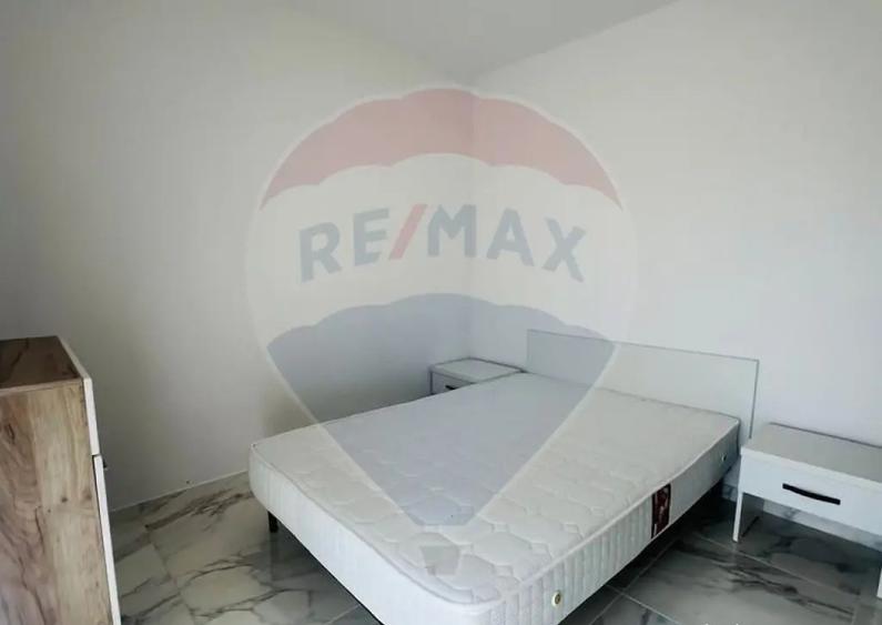 Garsoniera cu curte in bloc nou - Pet Friendly - 3