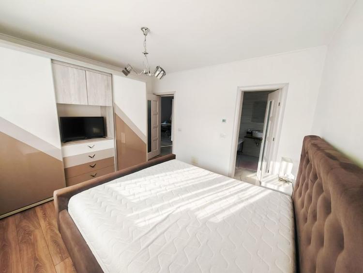 Casa ultramoderna spatioasa Calea Moinesti - 14