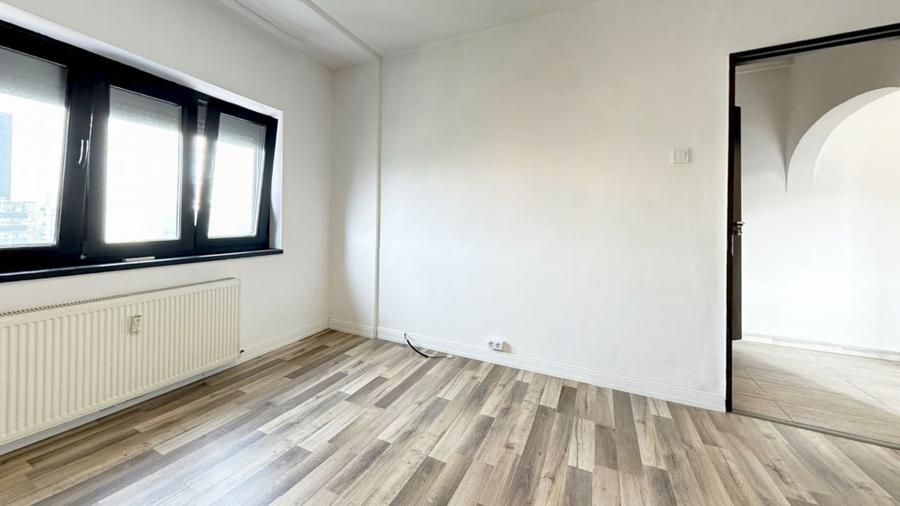 Apartament 3 camere, decomandat, 2 bai, vedere libera, Vitan. - 14