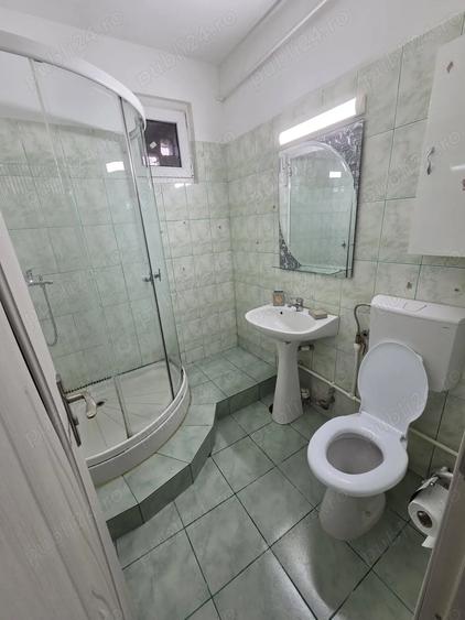 Inchiriez ap 2 camere 1700 ron - 1