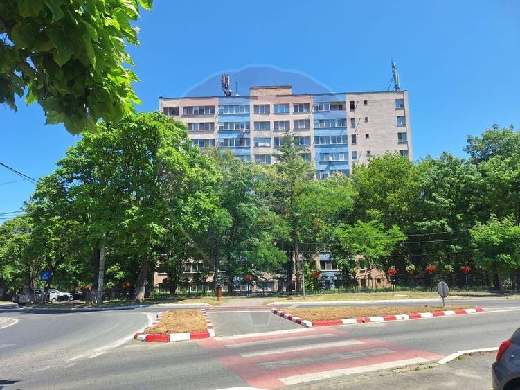 Apartament 3 camere Deva, jud. Hunedoara - 2