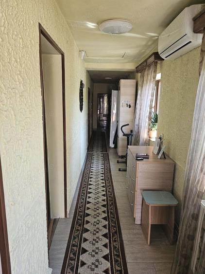 Casa de vanzare in Gaesti Dambovita - 1