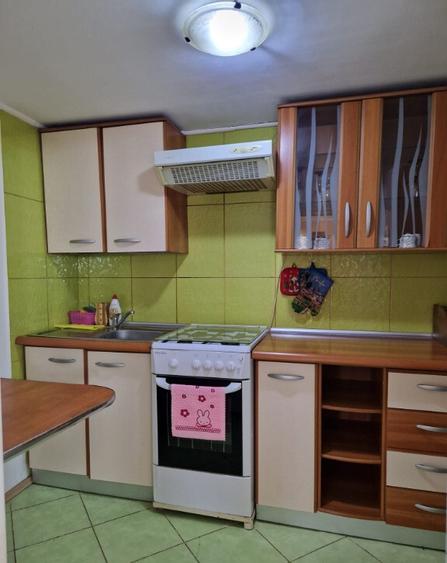De inchiriat apartament zona centru 400 EURO - 1