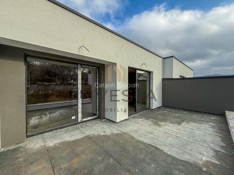 Apartament in vila! 4 camere,  97.75 mp+24 mp terasa!