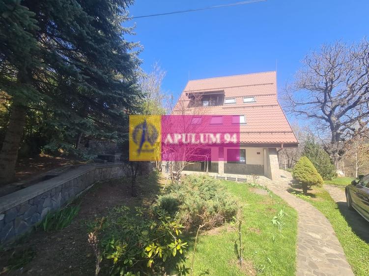 Vila de vanzare in Breaza - Zona Breaza de Sus - 2